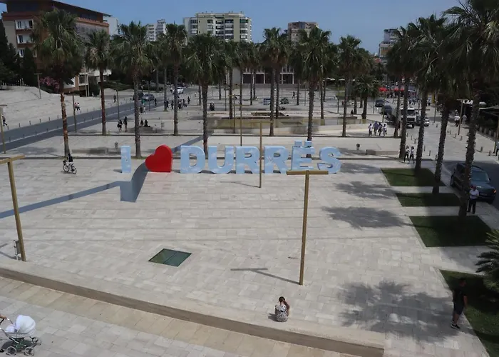 ~villa Gloria~ Durrës